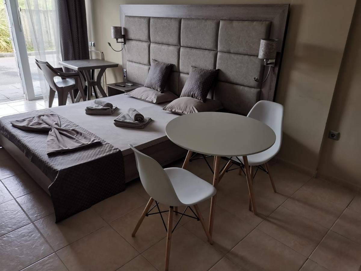 Miraggio Holiday Apartments Pomorie Exterior photo